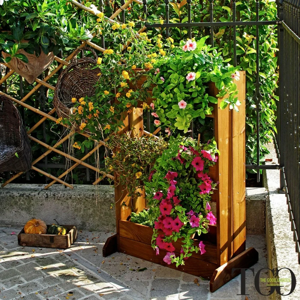 Orto verticale in legno a tre ripiani MissFlora dritto 71 x 34 x 103 cm Orto verticale in legno a tre ripiani MissFlora dritto 71 x 34 x 103 cm