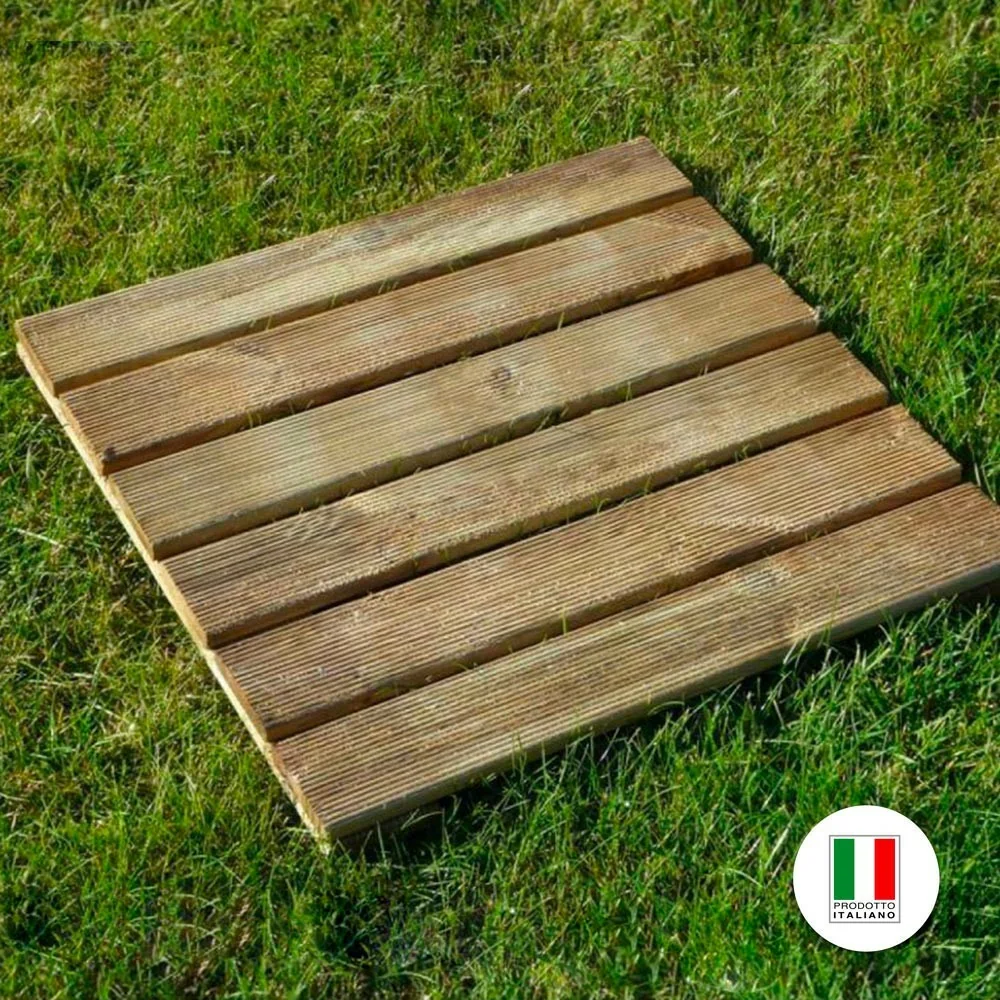 Mattonella 50x50 zigrinata in legno da esterno terrazzo e giardino Mattonella 50x50 zigrinata in legno da esterno terrazzo e giardino