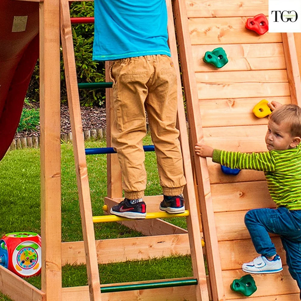 Scivolo in legno Fungoo Carol 1 gioco per giardino struttura in legno Scivolo in legno Fungoo Carol 1 gioco per giardino struttura in legno