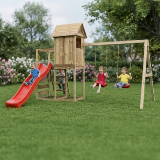 Casetta rialzata per bambini in legno Maxplay 5 con scivolo rosso, doppia altalena e arrampicata