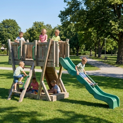 Torre Gioco FunForte 1 per Uso Pubblico in Legno con Scivolo HDPE, Parete d'Arrampicata e Scala