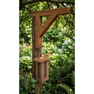 Mangiatoia per Uccelli Finch in Legno di Conifera 10,5x10,5x18,5 cm