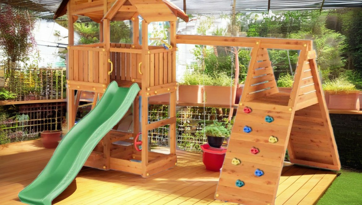 Parco giochi in legno per bambini: sicurezza e norme