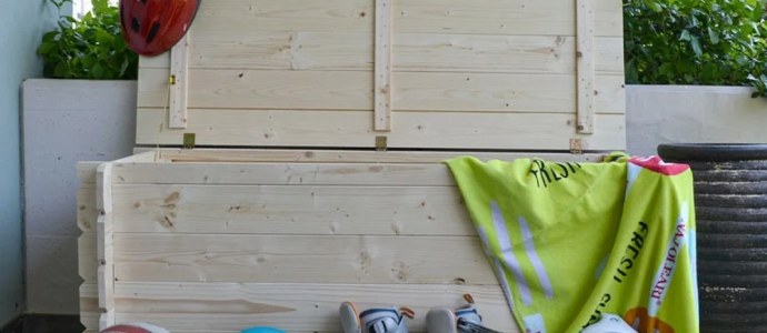 Baule e Cassapanca in Legno da Esterno: Dove Riporre i Cuscini